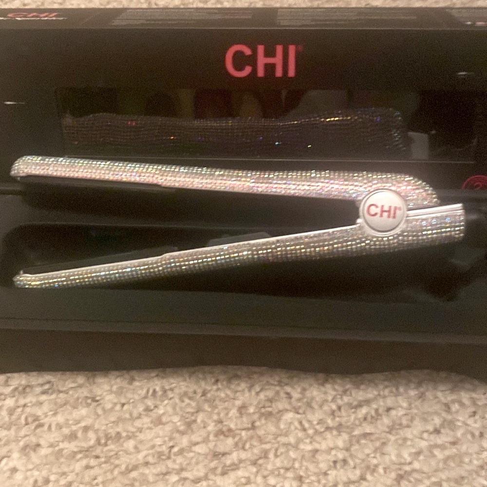 CHI the Sparkler hairstyling iron